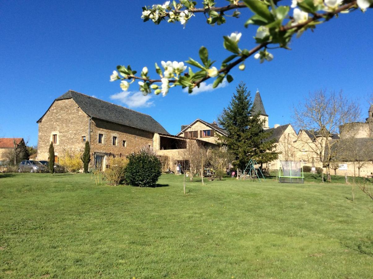 La Grange Du Rial Hotel Bournazel  Eksteriør billede